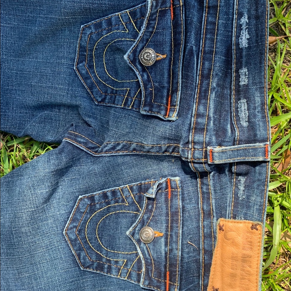 Boot Cut Authentic Y2K True Religion Jeans - Picture 2 of 3
